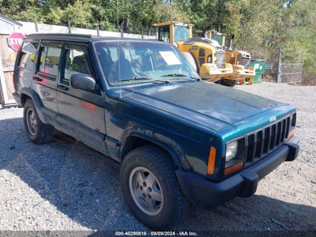  Salvage Jeep Cherokee