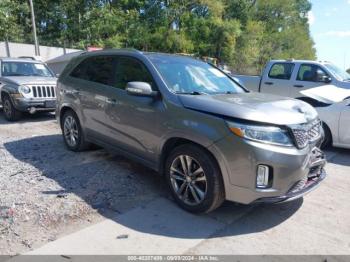  Salvage Kia Sorento