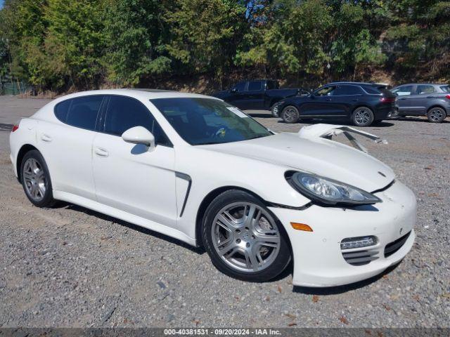  Salvage Porsche Panamera