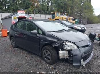  Salvage Toyota Prius