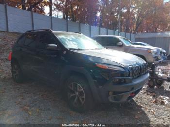  Salvage Jeep Cherokee