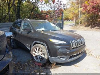  Salvage Jeep Cherokee