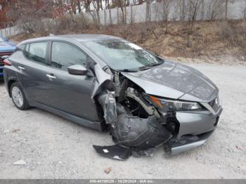  Salvage Nissan LEAF