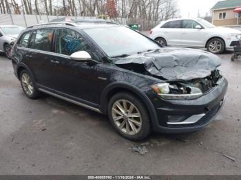  Salvage Volkswagen Golf