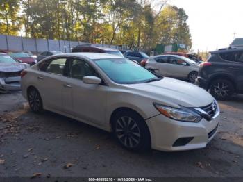  Salvage Nissan Altima