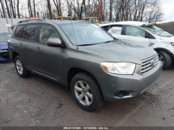  Salvage Toyota Highlander