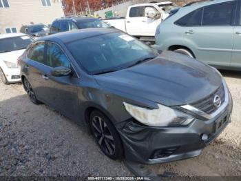  Salvage Nissan Altima