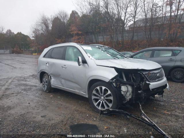  Salvage Kia Sorento