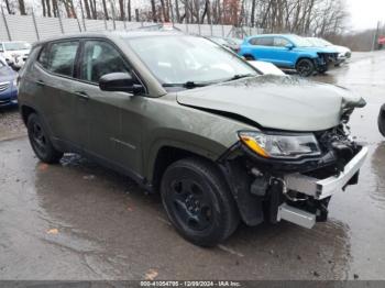  Salvage Jeep Compass