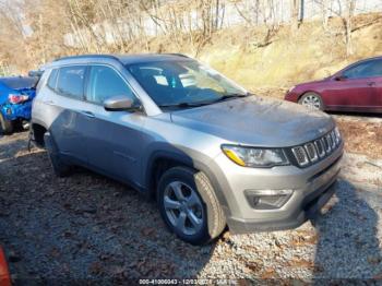  Salvage Jeep Compass