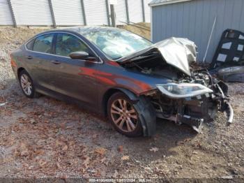  Salvage Chrysler 200