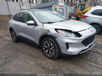  Salvage Ford Escape