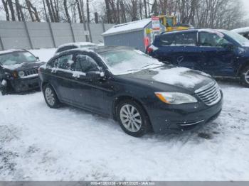  Salvage Chrysler 200