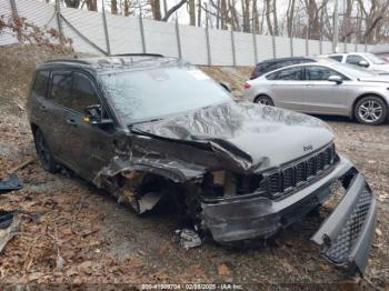  Salvage Jeep Grand Cherokee