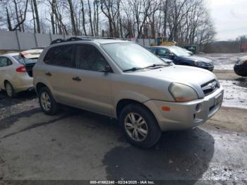  Salvage Hyundai TUCSON