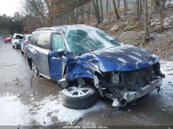  Salvage Nissan Pathfinder