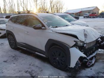  Salvage Hyundai TUCSON