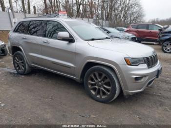  Salvage Jeep Grand Cherokee