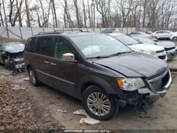  Salvage Chrysler Town & Country