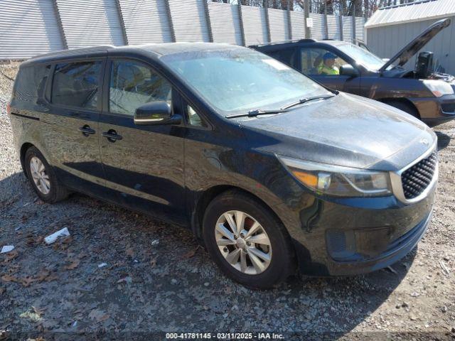  Salvage Kia Sedona