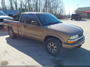  Salvage Chevrolet S-10