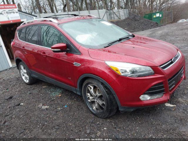  Salvage Ford Escape