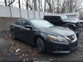  Salvage Nissan Altima
