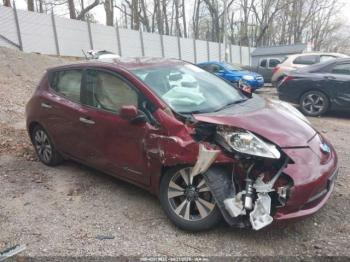  Salvage Nissan LEAF