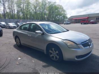  Salvage Nissan Altima