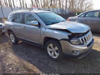  Salvage Jeep Compass