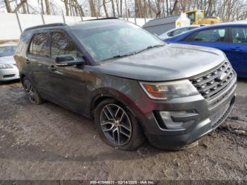 Salvage Ford Explorer