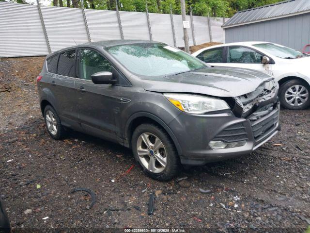  Salvage Ford Escape