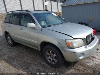  Salvage Toyota Highlander