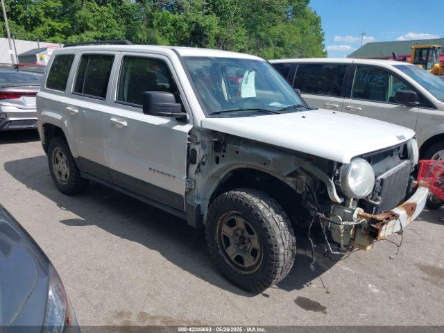  Salvage Jeep Patriot
