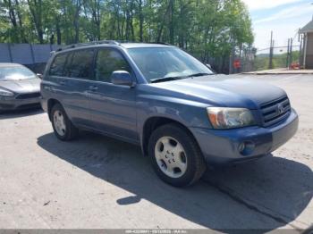  Salvage Toyota Highlander