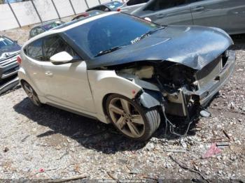  Salvage Hyundai VELOSTER