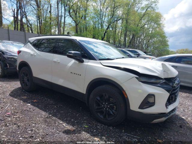  Salvage Chevrolet Blazer