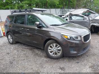  Salvage Kia Sedona