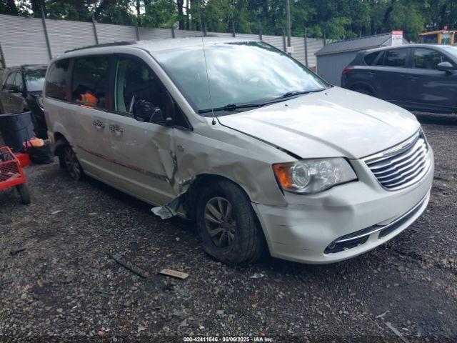  Salvage Chrysler Town & Country