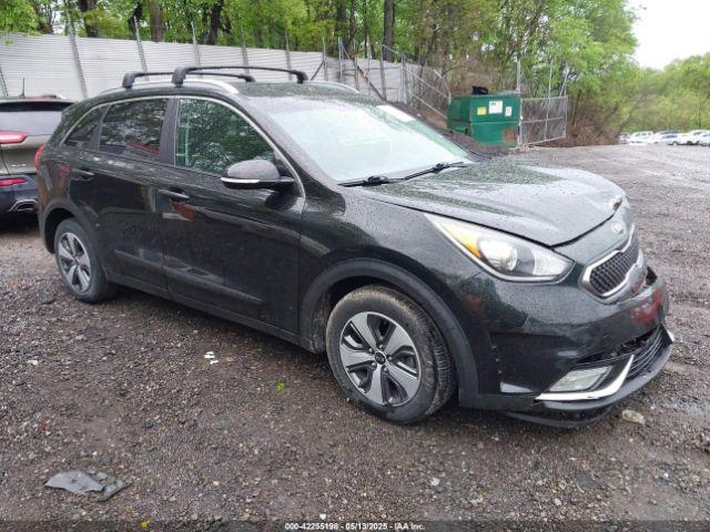  Salvage Kia Niro