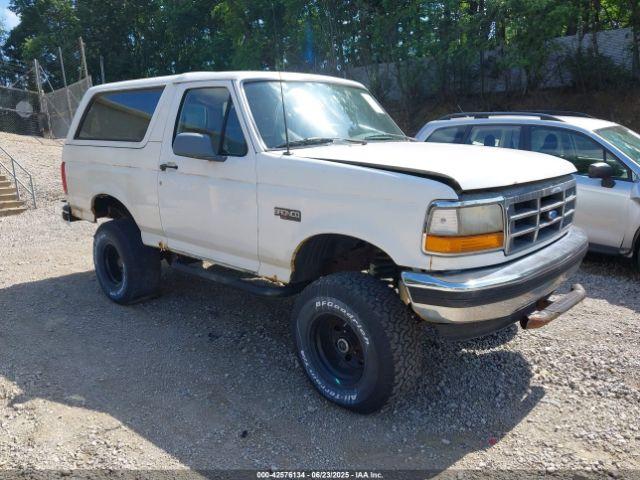  Salvage Ford Bronco