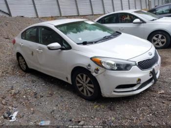  Salvage Kia Forte