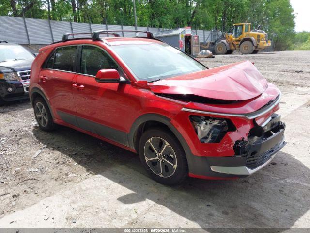  Salvage Kia Niro
