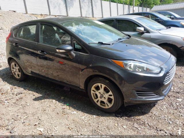  Salvage Ford Fiesta
