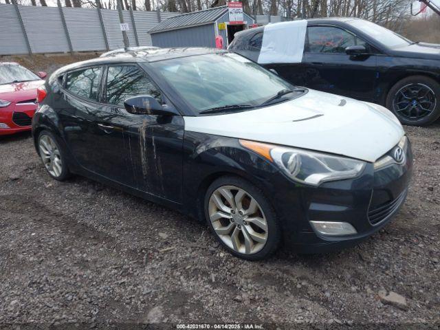  Salvage Hyundai VELOSTER