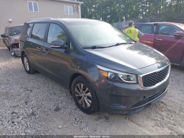  Salvage Kia Sedona