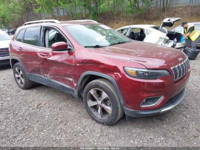  Salvage Jeep Cherokee