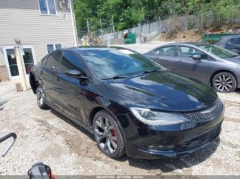  Salvage Chrysler 200