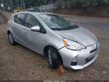  Salvage Toyota Prius c