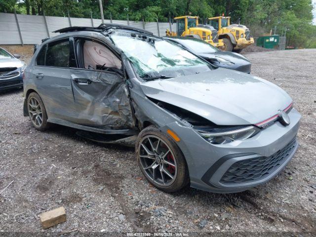  Salvage Volkswagen Golf